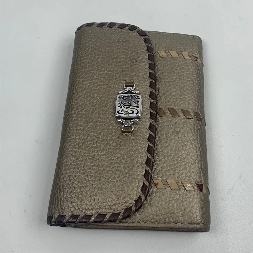 Brighton vintage leather wallet Tan with silver detail Multiple pockets